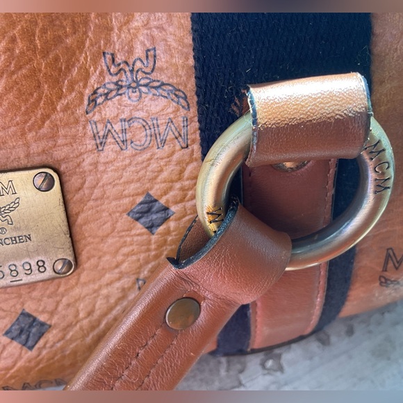 AUTHENTIC MCM - Picture 7 of 16